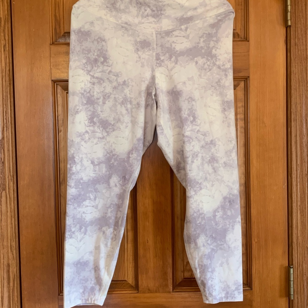 Old Navy Purple and White Leggings with Elastic Waistband